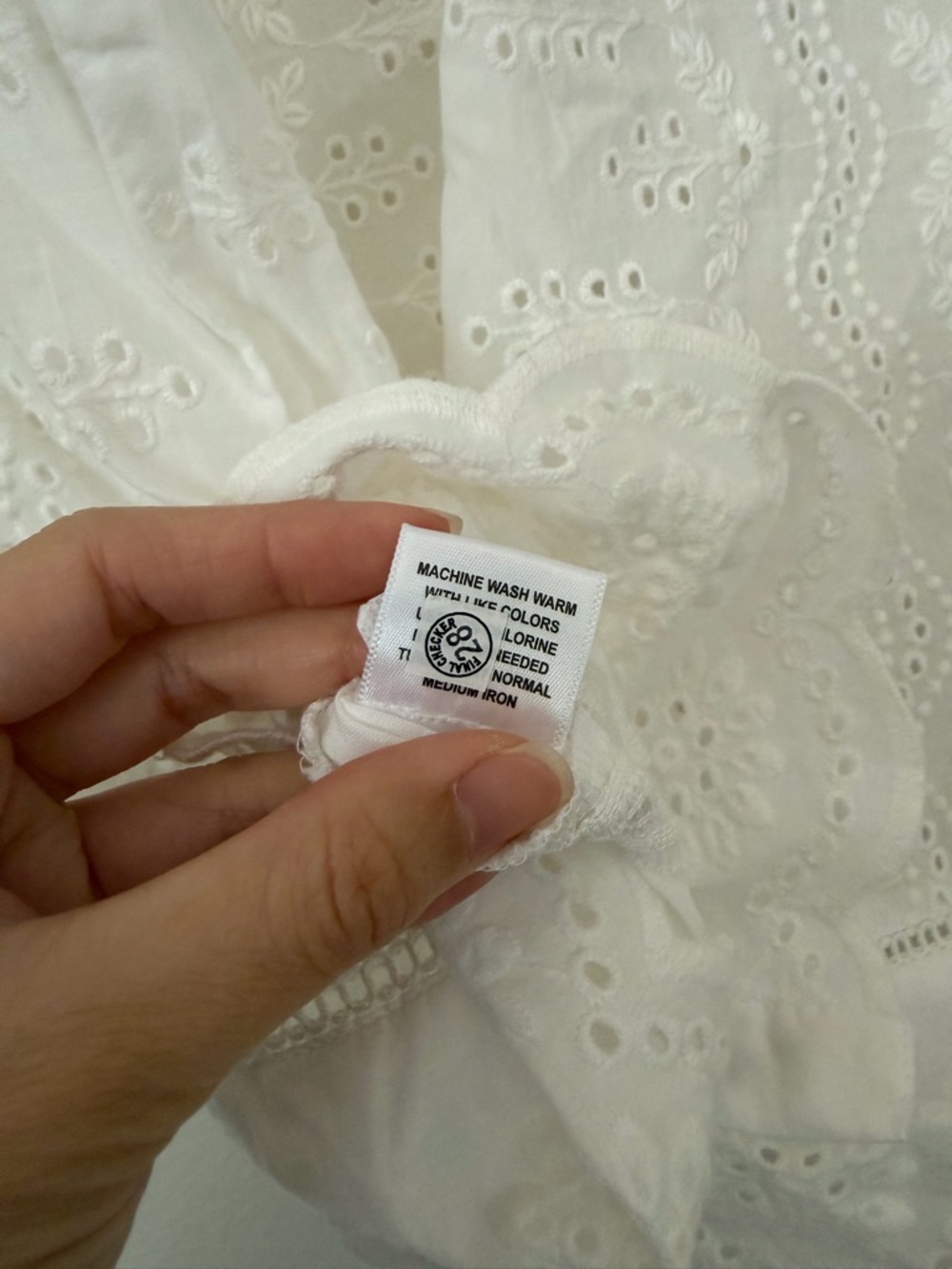 Jennifer & Grace Eyelet Cottagecore Cotton Blouse Top Size XL White Minimalist - Picture 8 of 10